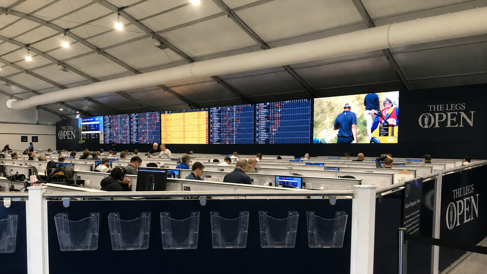 Gallery watching on the 18th at Seabrook Old Course
